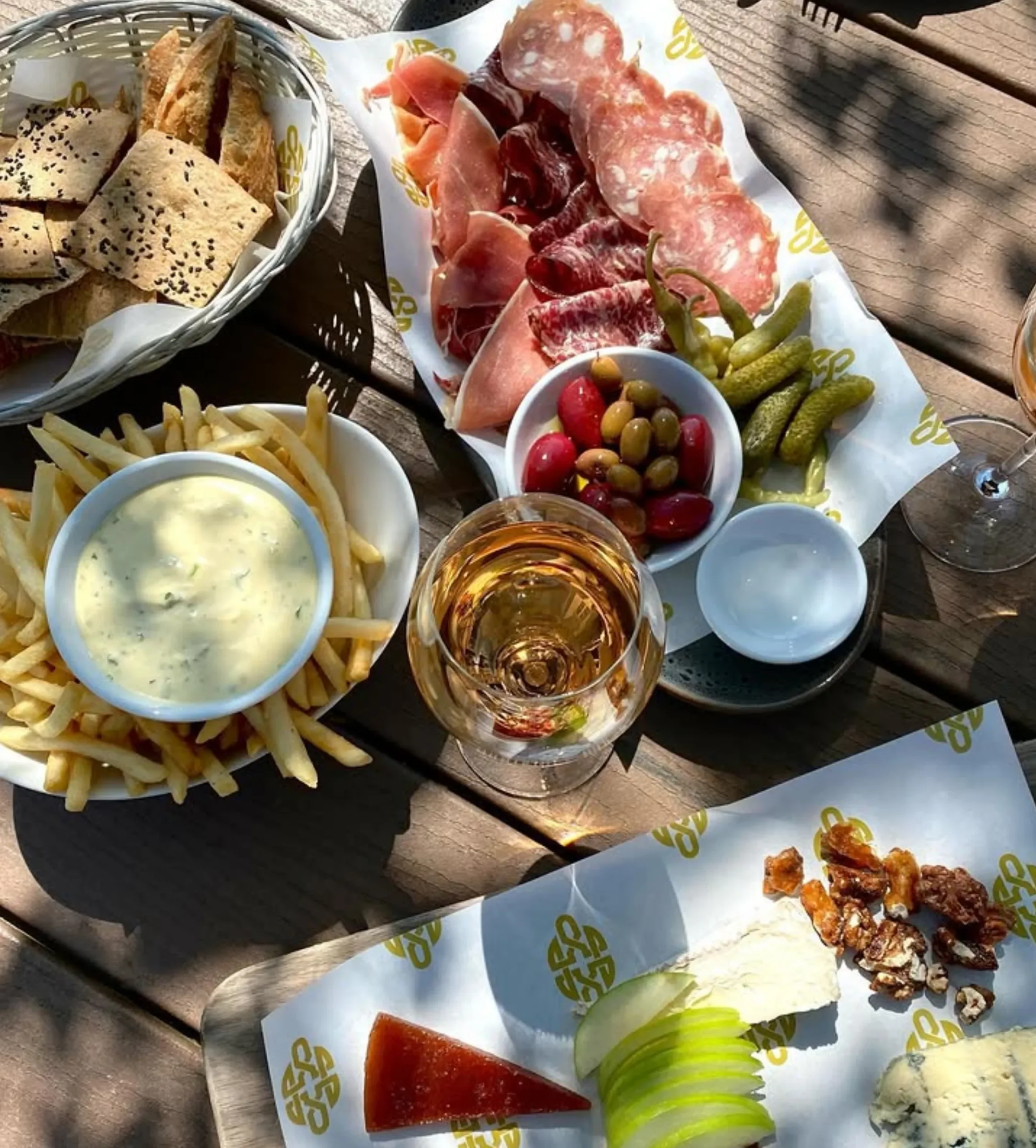 Yarra Valley cellar door hours